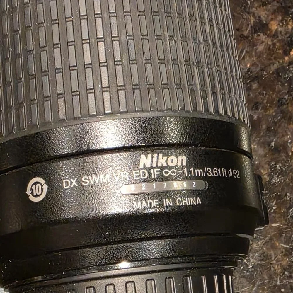 Nikkon DX AF-S Nikkor 55-200mm 1:4-5 Camera lens